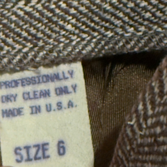 1970’s A Line Brown Herringbone Print Wool Skirt with Pockets, Lined, SMALL, 26” - Picture 6 of 8